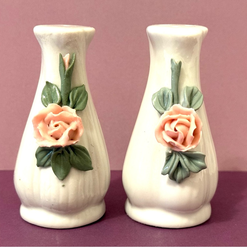 Vintage Porcelain Salt & Pepper Shakers – Pink Roses & Green Leaves – 1950s–70s
